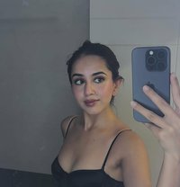 Simran Kapoor🦋 - escort in Dubai