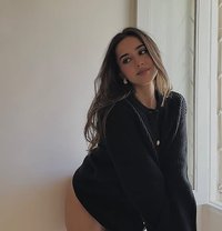 Simran Kapoor🦋 - escort in Dubai