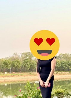 Kirti Sharma Chandigarh Escorts - puta in Chandigarh Photo 4 of 4