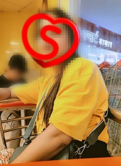 Simran Kaur | Delhi High Profile Escorts - Agencia de putas in New Delhi Photo 3 of 5