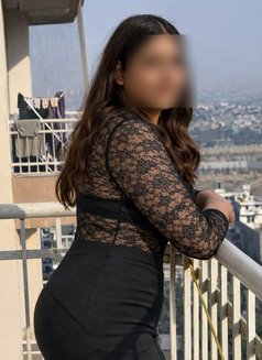 Simran Kaur - escort in Noida Photo 2 of 4