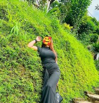 Simran Khatri hand cash service - escort in Kathmandu