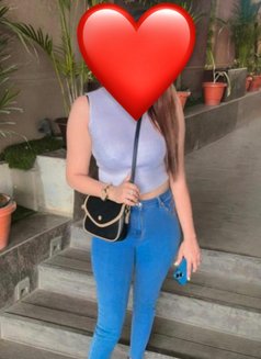Simran kuar best erotice Escort - puta in Hyderabad Photo 10 of 11