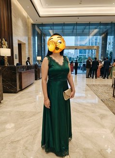 🥂 SIMRAN LET'S MEET PRIVATELY (CAM)🥂 - escort in Bangalore Photo 5 of 5