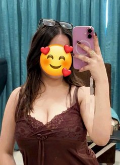 ꧁༒ Simran 🦋(Meet & Cam)༒꧂ - escort in Bangalore Photo 2 of 6