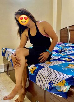 Simran(simmi) Young Delhi College Girl - escort in New Delhi Photo 2 of 4