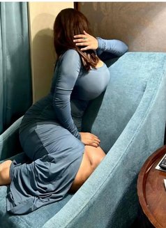 Simran Vip Pune Escorts for You - puta in Pune Photo 1 of 1