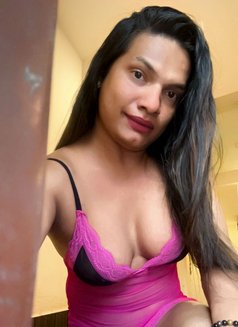 Simranhote - Transsexual escort in Mumbai Photo 2 of 7