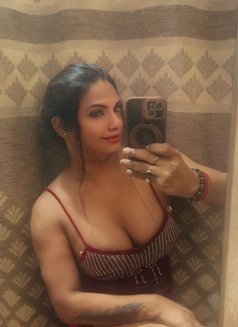 Simranhote - Acompañantes transexual in Mumbai Photo 11 of 12