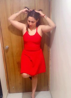 Simranjeet Kaur - escort in Noida Photo 9 of 20
