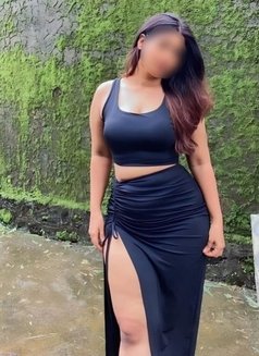 ꧁☆♧🦋SIMRAR EALMEET & CAM ༻♧☆꧂, escort, - escort in Mumbai Photo 2 of 5