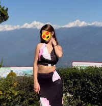 One and only hand cash service - escort in Kathmandu