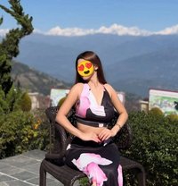 One and only hand cash service - escort in Kathmandu