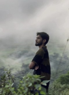 Sinchan N - Acompañantes masculino in Bangalore Photo 6 of 8
