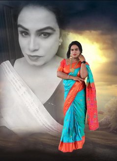 Sinchana - Transsexual escort in Bangalore Photo 1 of 2