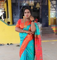 Sinchana - Transsexual escort in Bangalore