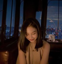 Sindi - escort in Surabaya