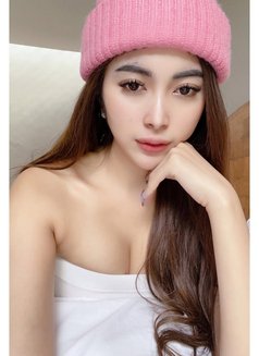 Sindy - escort in Jakarta Photo 5 of 10