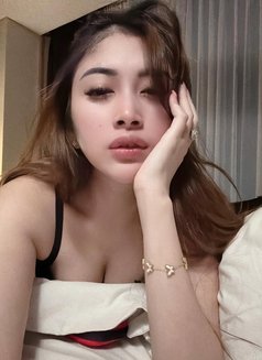 Sindy - escort in Jakarta Photo 10 of 10