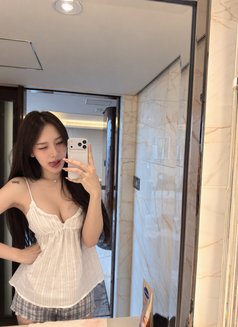 Sing new girl - escort in Taipei Photo 17 of 17