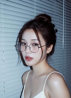 Sing new girl - escort in Osaka Photo 18 of 18