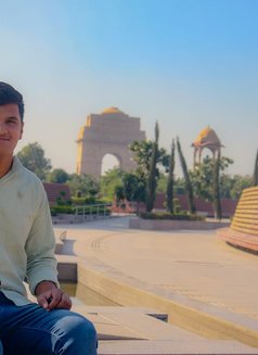 Singh 7 - Male escort in New Delhi Photo 3 of 3