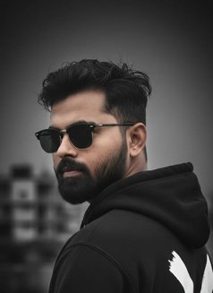 Singh - Male escort in New Delhi Photo 6 of 6