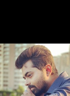 Singh - Acompañantes masculino in New Delhi Photo 4 of 4