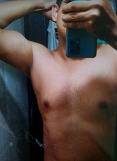 A Singh K - Male escort in Noida Photo 2 of 4