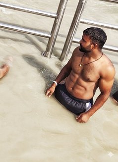 Singhania - Acompañantes masculino in Noida Photo 7 of 7