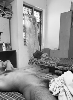 Single Boy 29 Age From Kozhikode - Acompañantes masculino in Kozhikode Photo 1 of 1