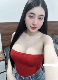 Sinka🇻🇳 - escort in Al Ain Photo 2 of 8