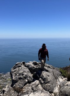 Snr Kakkanad - Male escort in Kochi Photo 1 of 2