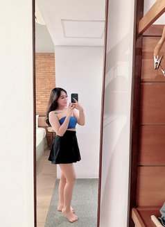 Sinta - escort in Bali Photo 3 of 5