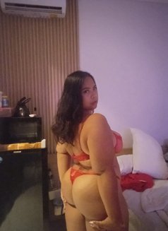 Sinta - puta in Bali Photo 2 of 9