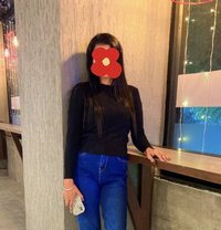 Sirat - escort in New Delhi