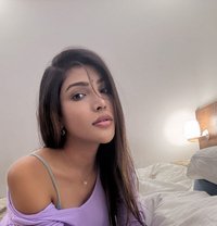 Siri ( cam and real meet ) - escort in Hyderabad