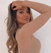 Siri - escort in Colombo