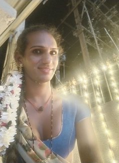 Siri - Transsexual escort in Chennai Photo 2 of 4