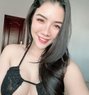 Siri - masseuse in Muscat Photo 1 of 5