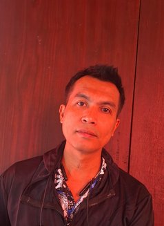 Ron Thailand - Male escort in Bangkok Photo 7 of 7