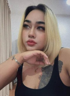 Sirin - escort in Khobar Photo 6 of 9