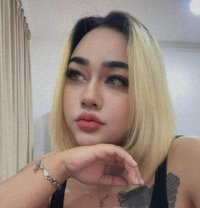 Sirin - puta in Khobar Photo 6 of 9