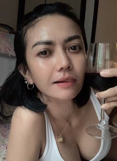 Sirin - masseuse in Bangkok Photo 21 of 24