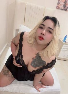 Sirin - escort in Khobar Photo 1 of 9