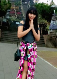 Sischa Rini - escort agency in Jakarta Photo 4 of 10