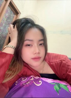 Sishi - escort in Bali Photo 1 of 5