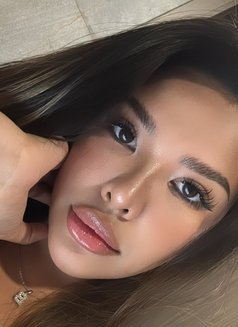 Sísí - escort in Okinawa Island Photo 3 of 4