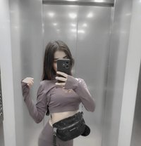 Sisi - escort in Beirut