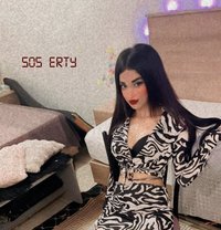 Sisi - puta in Beirut Photo 6 of 8